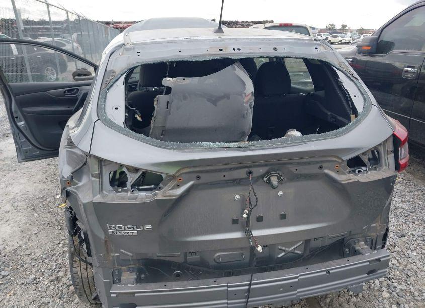 Photo 6 of 2022 Nissan Rogue SPORT S FWD XTRONIC CVT (VIN JN1BJ1AV0NW583005)