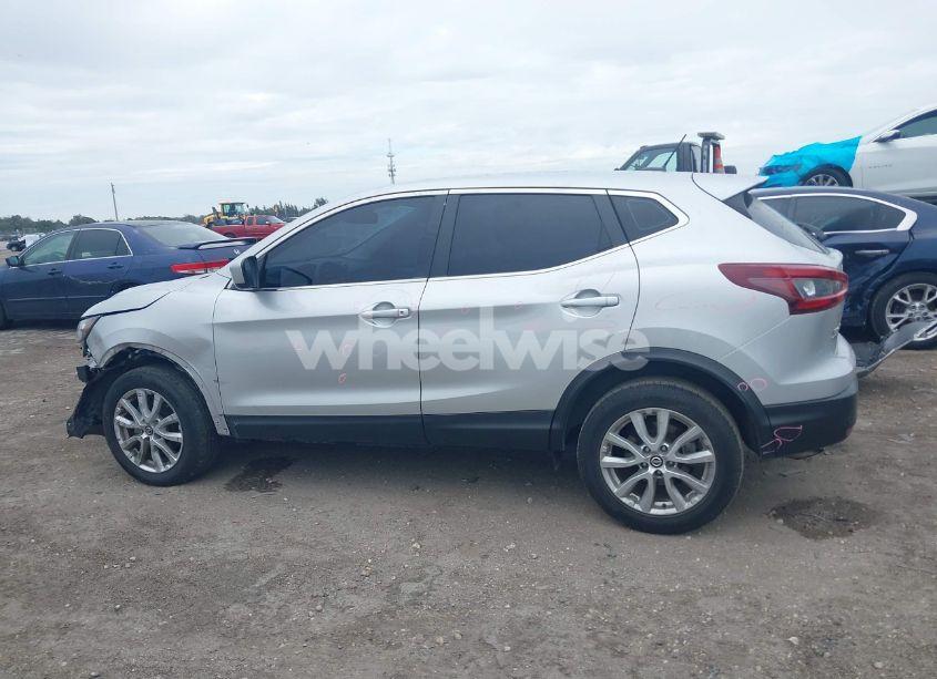 Photo 14 of 2021 Nissan Rogue SPORT S FWD XTRONIC CVT (VIN JN1BJ1AV1MW300299)