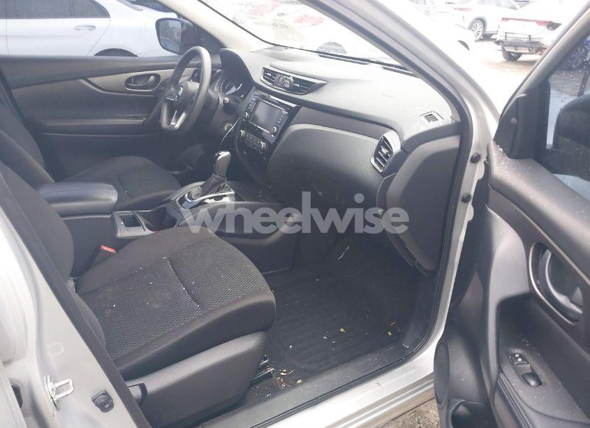 Photo 5 of 2021 Nissan Rogue SPORT S FWD XTRONIC CVT (VIN JN1BJ1AV1MW300299)