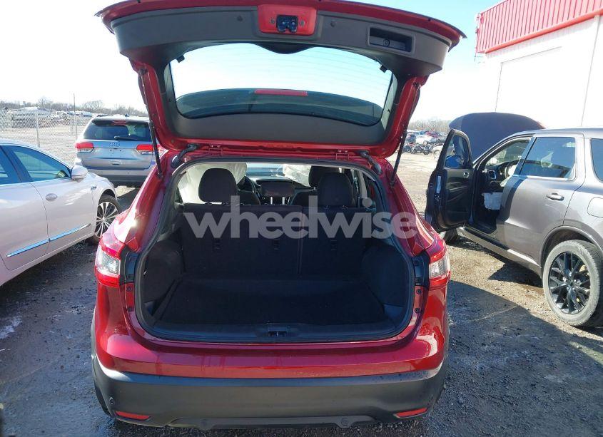 Photo 8 of 2021 Nissan Rogue SPORT S FWD XTRONIC CVT (VIN JN1BJ1AV1MW313635)
