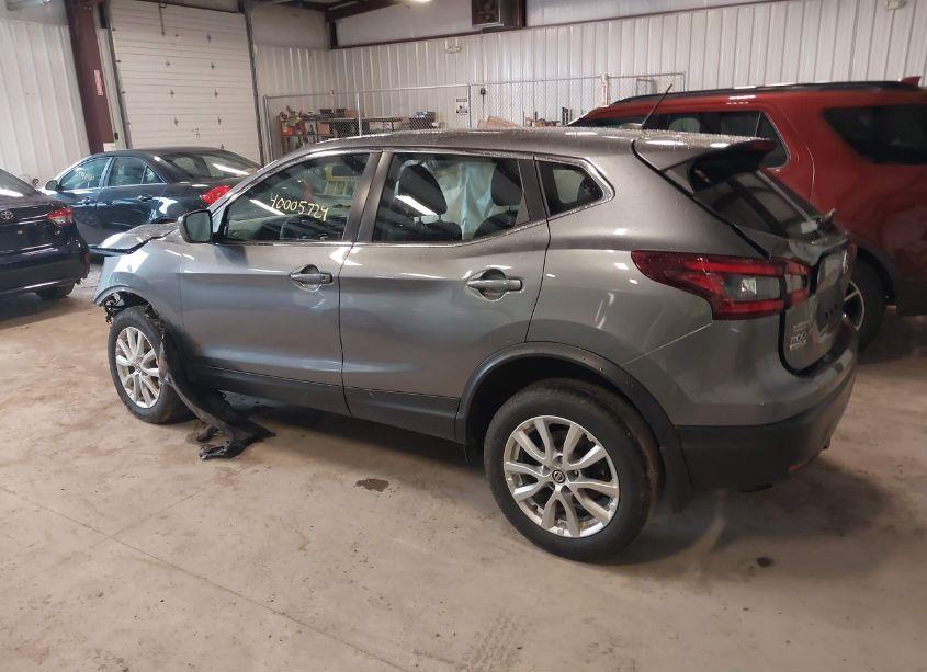 Photo 13 of 2021 Nissan Rogue SPORT S FWD XTRONIC CVT (VIN JN1BJ1AV1MW318477)