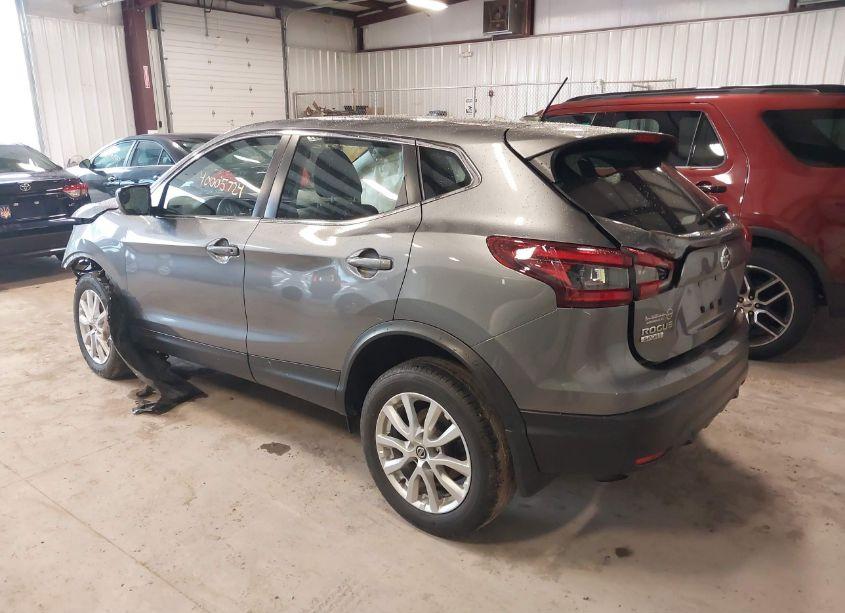Photo 3 of 2021 Nissan Rogue SPORT S FWD XTRONIC CVT (VIN JN1BJ1AV1MW318477)