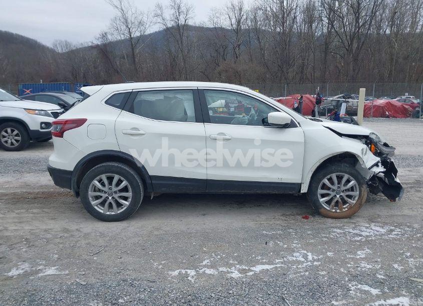Photo 13 of 2021 Nissan Rogue SPORT S FWD XTRONIC CVT (VIN JN1BJ1AV1MW318947)