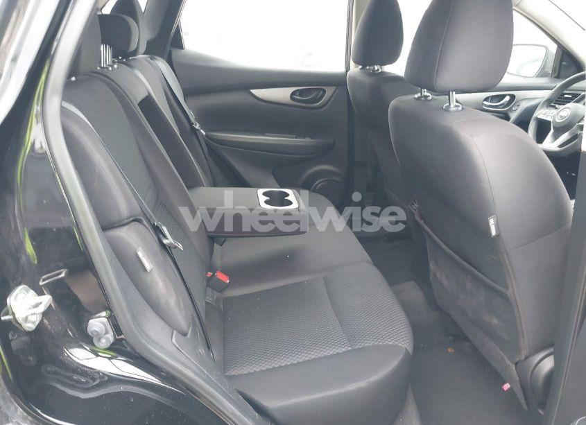 Photo 8 of 2021 Nissan Rogue SPORT S FWD XTRONIC CVT (VIN JN1BJ1AV1MW560895)