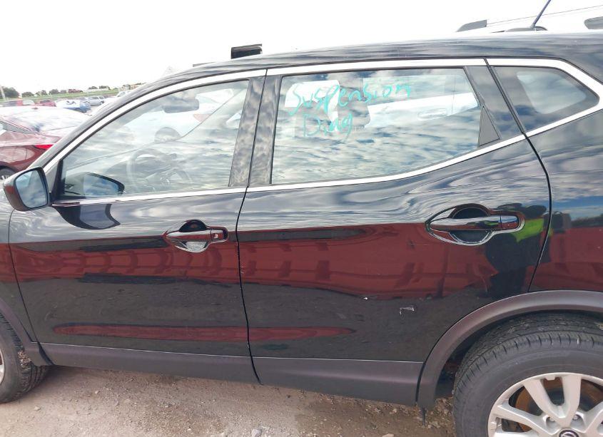 Photo 14 of 2022 Nissan Rogue SPORT S FWD XTRONIC CVT (VIN JN1BJ1AV1NW344577)