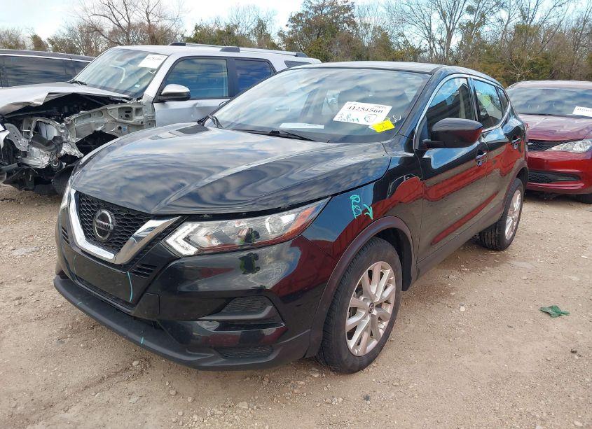 Photo 2 of 2022 Nissan Rogue SPORT S FWD XTRONIC CVT (VIN JN1BJ1AV1NW344577)
