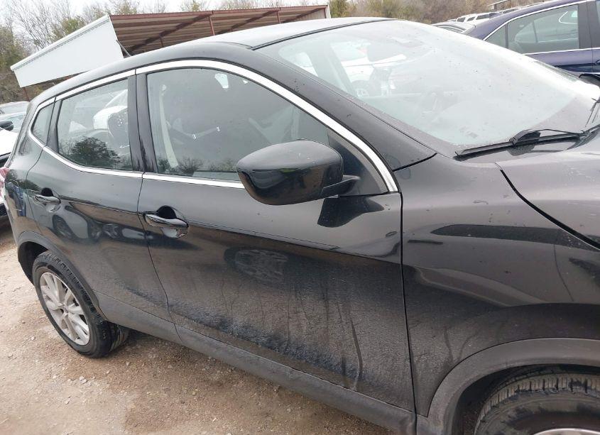 Photo 13 of 2022 Nissan Rogue SPORT S FWD XTRONIC CVT (VIN JN1BJ1AV1NW580906)