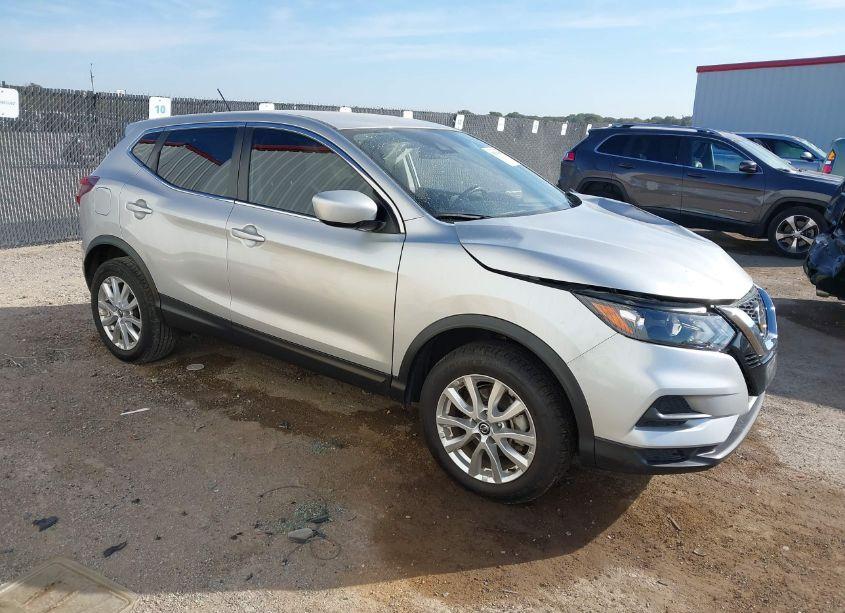 2022 Nissan Rogue SPORT S FWD XTRONIC CVT (VIN JN1BJ1AV1NW583210) main photo