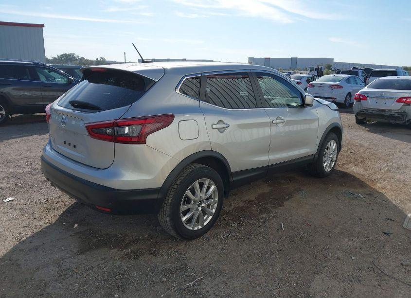 Photo 4 of 2022 Nissan Rogue SPORT S FWD XTRONIC CVT (VIN JN1BJ1AV1NW583210)