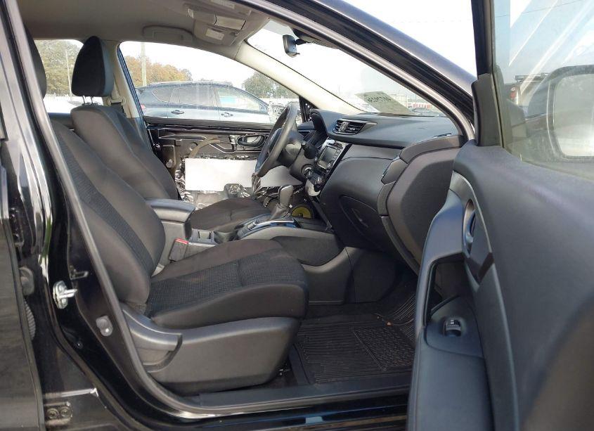 Photo 5 of 2021 Nissan Rogue SPORT S FWD XTRONIC CVT (VIN JN1BJ1AV2MW307861)