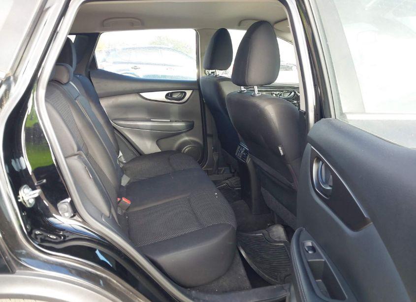 Photo 8 of 2021 Nissan Rogue SPORT S FWD XTRONIC CVT (VIN JN1BJ1AV2MW307861)
