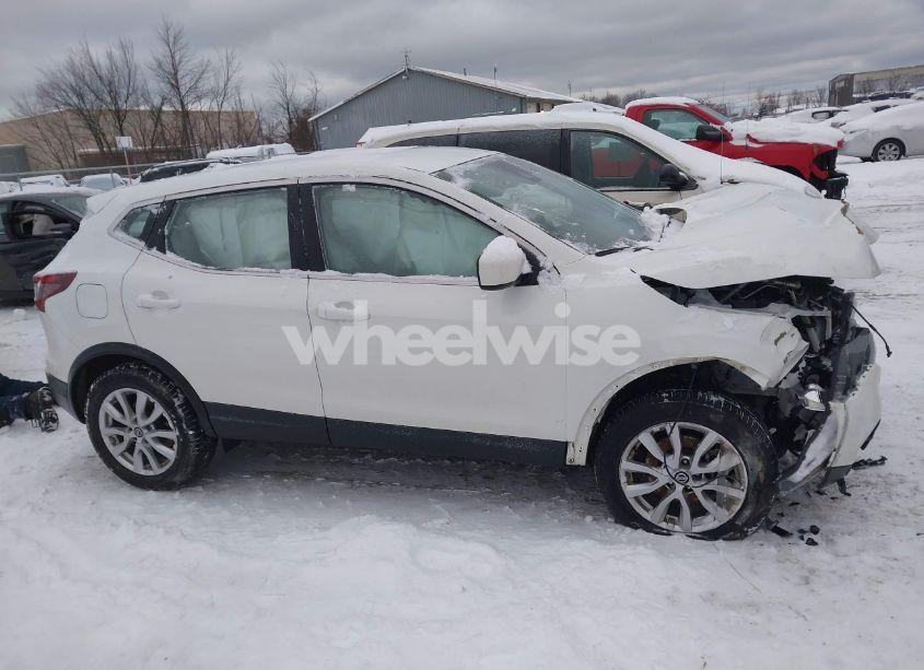 Photo 13 of 2021 Nissan Rogue SPORT S FWD XTRONIC CVT (VIN JN1BJ1AV2MW313725)