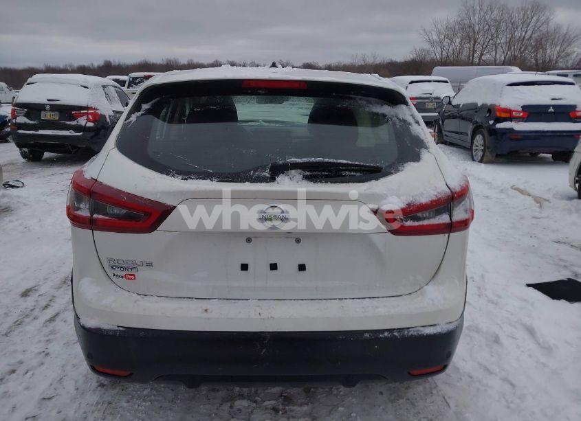 Photo 16 of 2021 Nissan Rogue SPORT S FWD XTRONIC CVT (VIN JN1BJ1AV2MW313725)