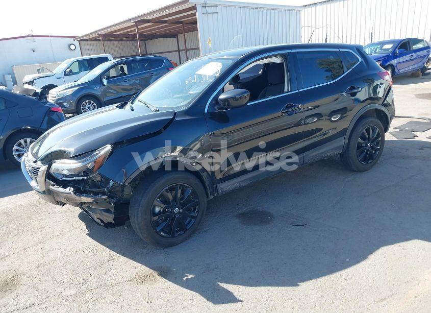 Photo 2 of 2021 Nissan Rogue SPORT S FWD XTRONIC CVT (VIN JN1BJ1AV2MW568407)