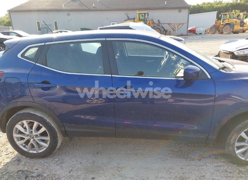 Photo 14 of 2022 Nissan Rogue SPORT S FWD XTRONIC CVT (VIN JN1BJ1AV2NW347908)