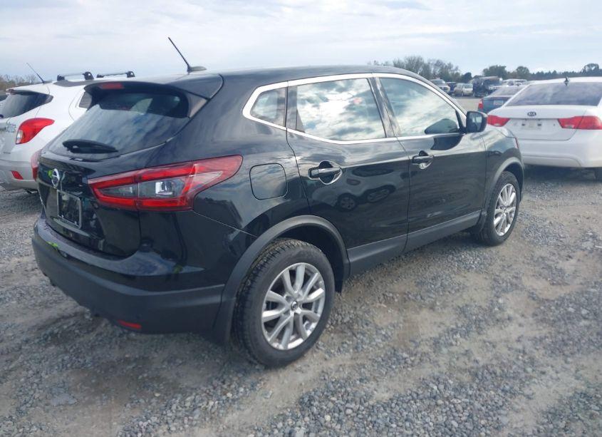 Photo 4 of 2022 Nissan Rogue SPORT S FWD XTRONIC CVT (VIN JN1BJ1AV2NW583023)
