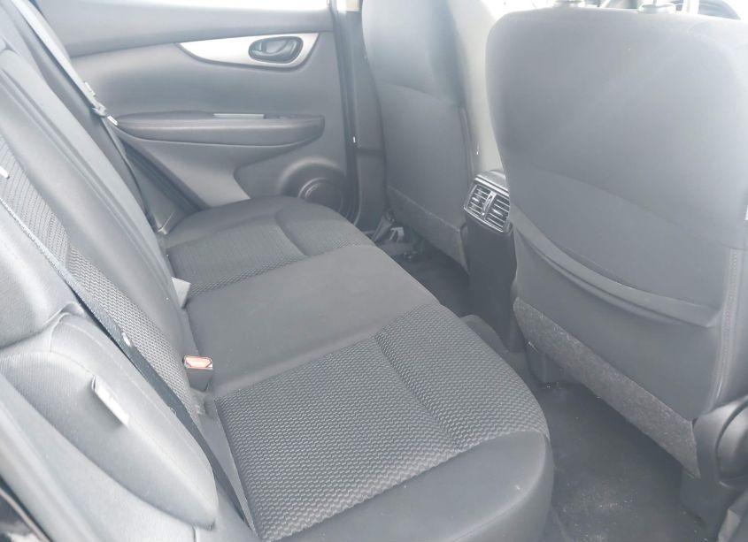 Photo 8 of 2022 Nissan Rogue SPORT S FWD XTRONIC CVT (VIN JN1BJ1AV2NW583023)