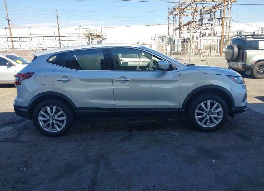 Photo 14 of 2021 Nissan Rogue SPORT S FWD XTRONIC CVT (VIN JN1BJ1AV3MW308789)