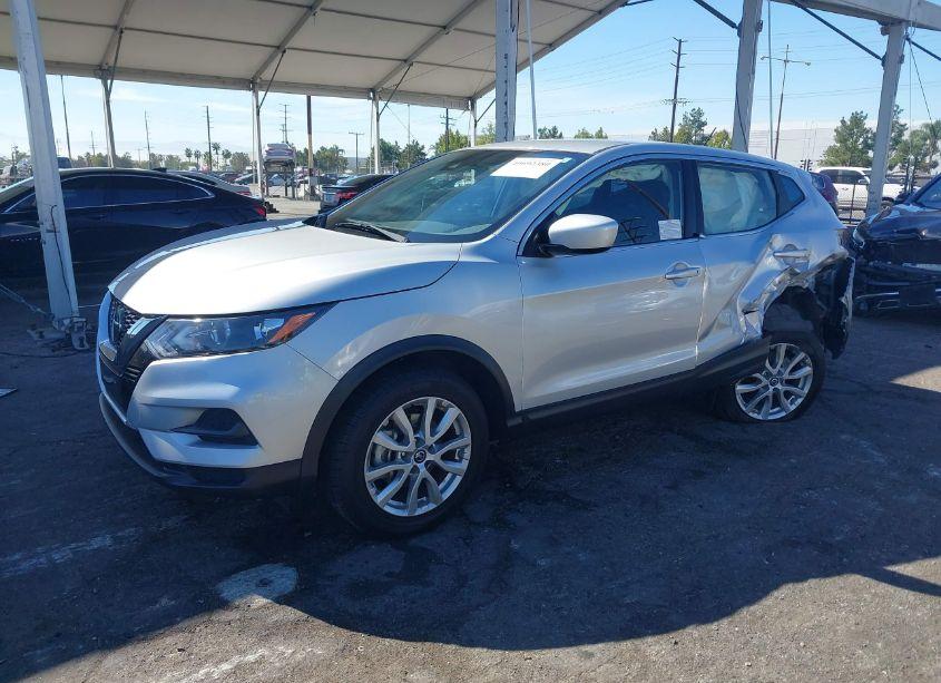 Photo 2 of 2021 Nissan Rogue SPORT S FWD XTRONIC CVT (VIN JN1BJ1AV3MW308789)