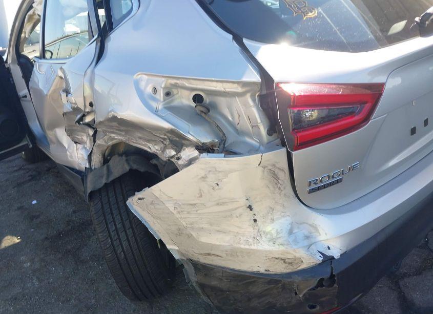 Photo 6 of 2021 Nissan Rogue SPORT S FWD XTRONIC CVT (VIN JN1BJ1AV3MW308789)