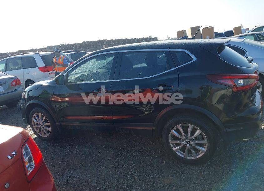 Photo 14 of 2021 Nissan Rogue SPORT S FWD XTRONIC CVT (VIN JN1BJ1AV3MW572241)