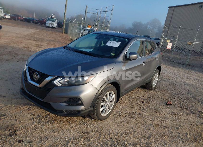 Photo 2 of 2022 Nissan Rogue SPORT S FWD XTRONIC CVT (VIN JN1BJ1AV3NW346296)
