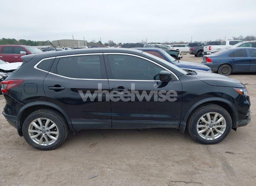 Photo 13 of 2021 Nissan Rogue SPORT S FWD XTRONIC CVT (VIN JN1BJ1AV4MW315198)