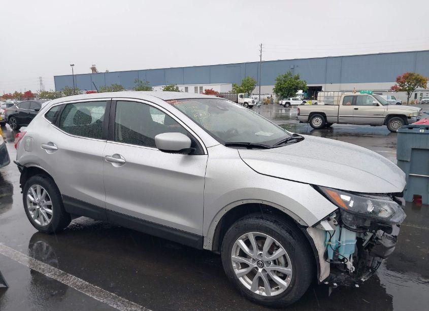 2022 Nissan Rogue SPORT S FWD XTRONIC CVT (VIN JN1BJ1AV4NW341401) main photo