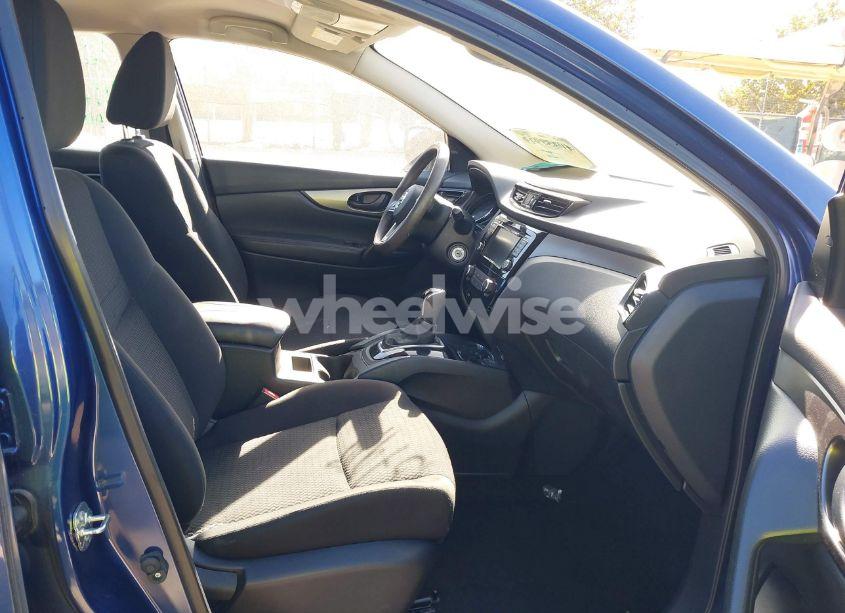 Photo 5 of 2022 Nissan Rogue SPORT S FWD XTRONIC CVT (VIN JN1BJ1AV4NW344637)