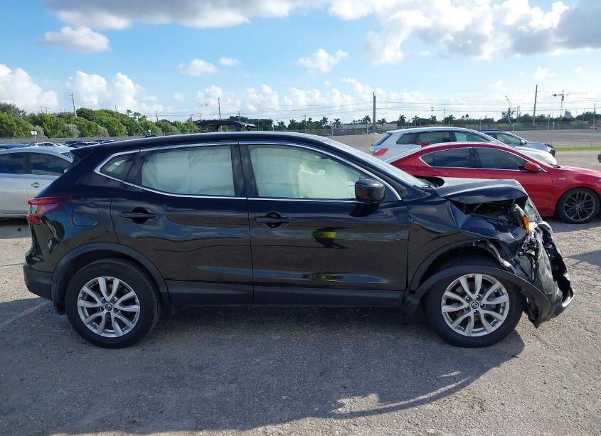 Photo 13 of 2021 Nissan Rogue SPORT S FWD XTRONIC CVT (VIN JN1BJ1AV6MW305725)