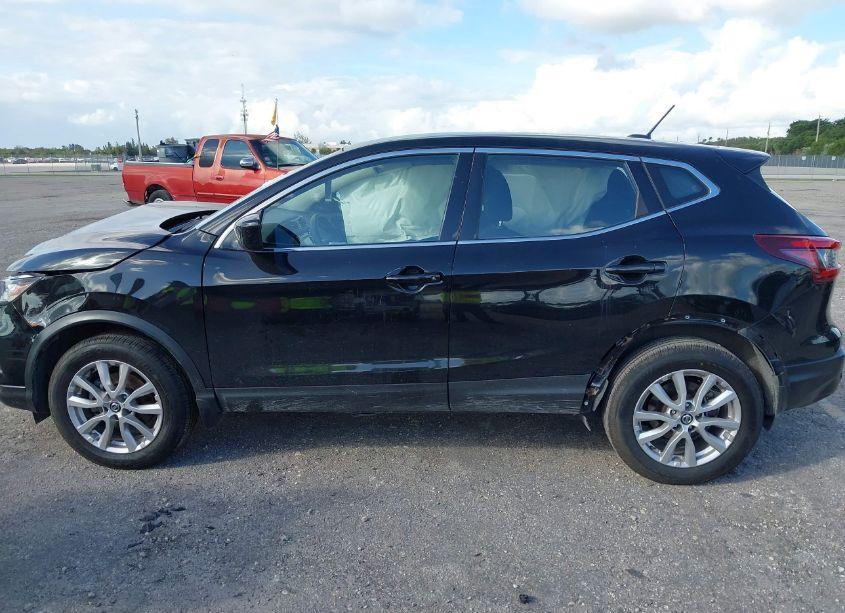 Photo 14 of 2021 Nissan Rogue SPORT S FWD XTRONIC CVT (VIN JN1BJ1AV6MW305725)