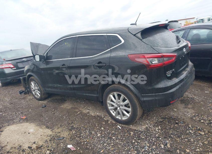 Photo 3 of 2021 Nissan Rogue SPORT S FWD XTRONIC CVT (VIN JN1BJ1AV7MW313980)