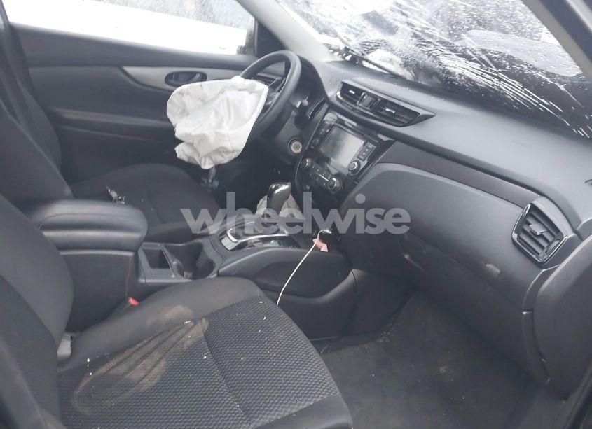 Photo 5 of 2021 Nissan Rogue SPORT S FWD XTRONIC CVT (VIN JN1BJ1AV7MW313980)