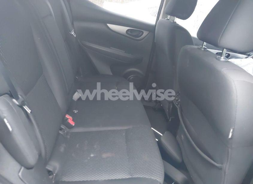 Photo 8 of 2021 Nissan Rogue SPORT S FWD XTRONIC CVT (VIN JN1BJ1AV7MW313980)