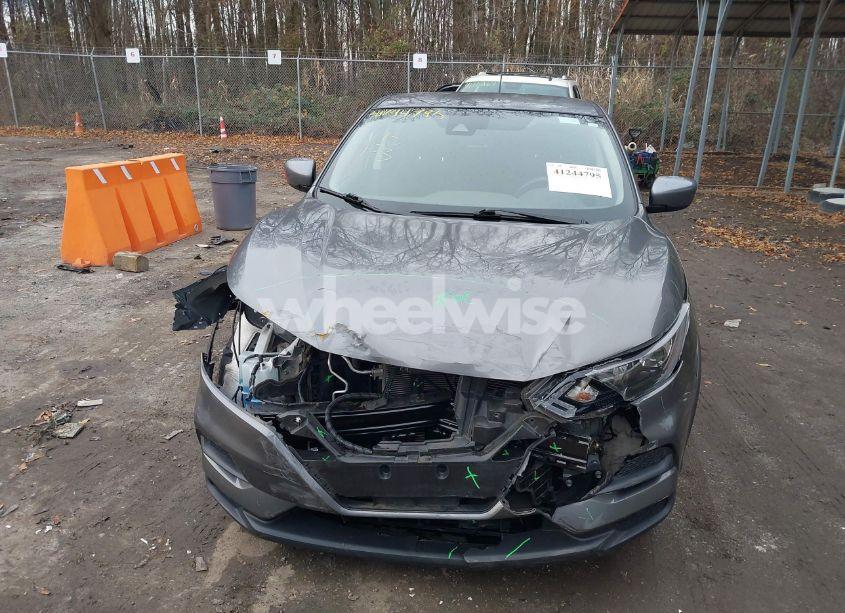 Photo 13 of 2022 Nissan Rogue SPORT S FWD XTRONIC CVT (VIN JN1BJ1AV7NW344518)