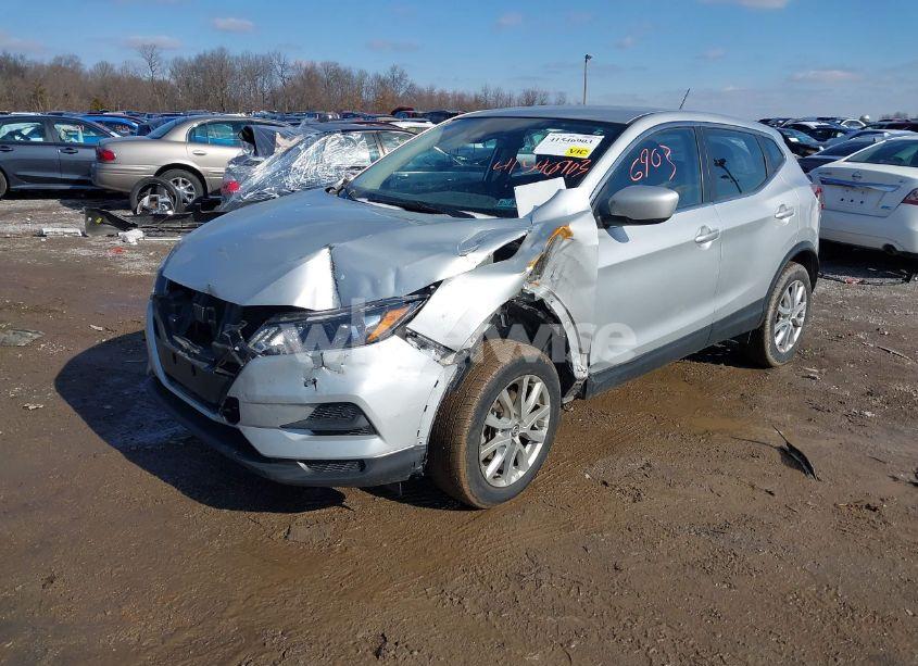 Photo 2 of 2021 Nissan Rogue SPORT S FWD XTRONIC CVT (VIN JN1BJ1AV8MW304575)