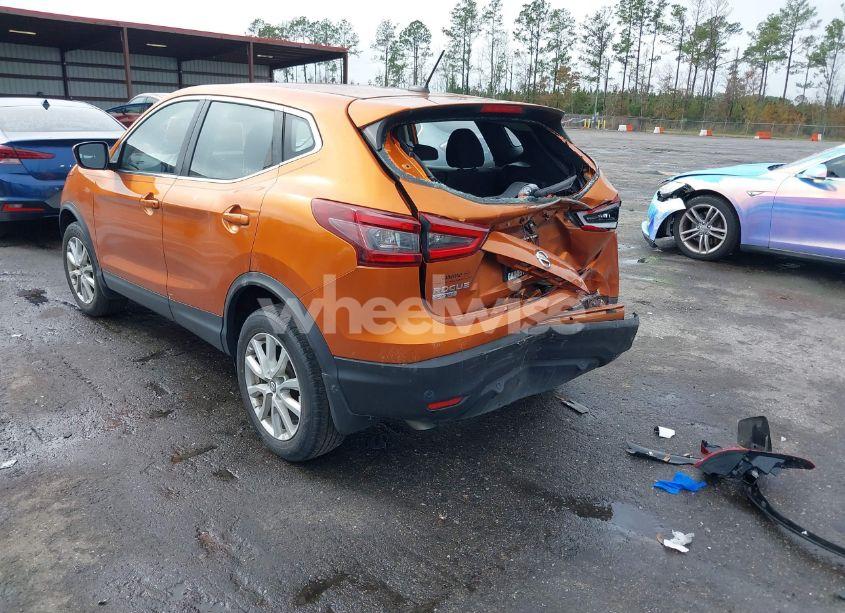 Photo 3 of 2021 Nissan Rogue SPORT S FWD XTRONIC CVT (VIN JN1BJ1AV8MW320517)