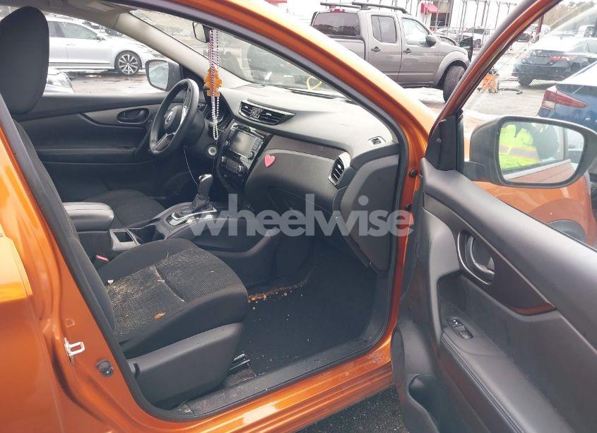 Photo 5 of 2021 Nissan Rogue SPORT S FWD XTRONIC CVT (VIN JN1BJ1AV8MW320517)