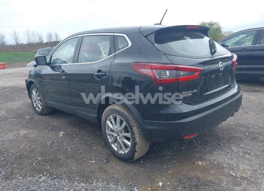 Photo 3 of 2021 Nissan Rogue SPORT S FWD XTRONIC CVT (VIN JN1BJ1AV8MW564068)