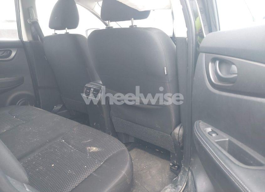 Photo 8 of 2021 Nissan Rogue SPORT S FWD XTRONIC CVT (VIN JN1BJ1AV8MW564068)