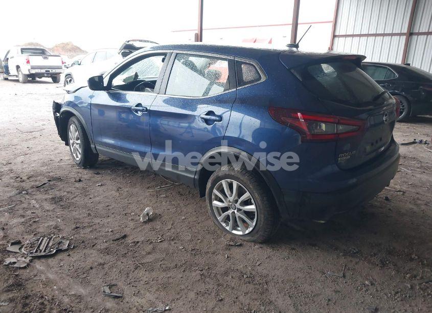 Photo 3 of 2021 Nissan Rogue SPORT S FWD XTRONIC CVT (VIN JN1BJ1AV9MW301717)