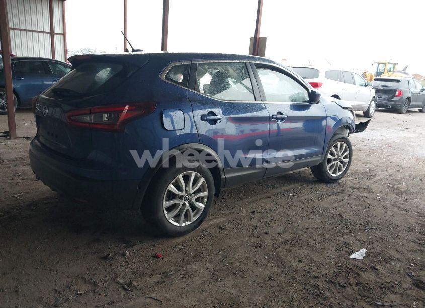 Photo 4 of 2021 Nissan Rogue SPORT S FWD XTRONIC CVT (VIN JN1BJ1AV9MW301717)