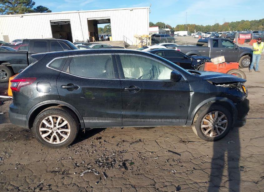 Photo 13 of 2021 Nissan Rogue SPORT S FWD XTRONIC CVT (VIN JN1BJ1AV9MW563933)