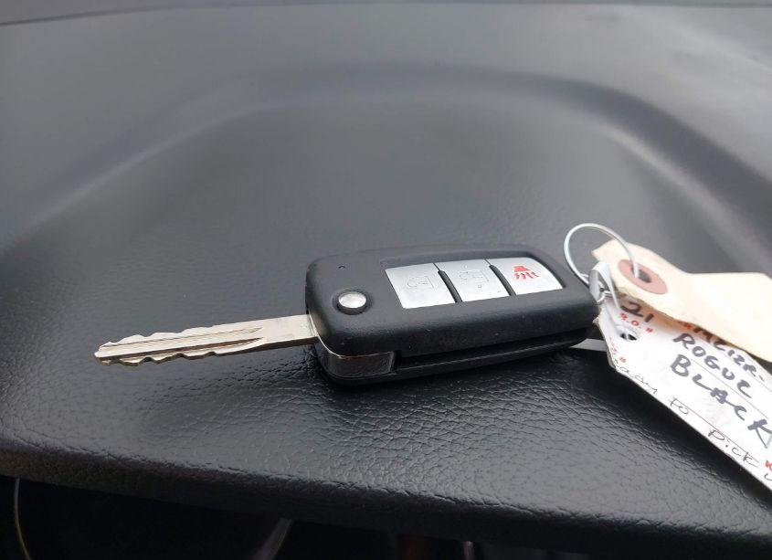 Photo 11 of 2021 Nissan Rogue SPORT S FWD XTRONIC CVT (VIN JN1BJ1AVXMW304268)