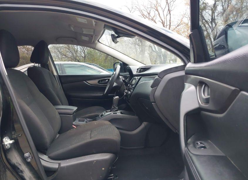 Photo 5 of 2021 Nissan Rogue SPORT S FWD XTRONIC CVT (VIN JN1BJ1AVXMW304268)