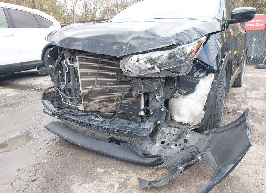 Photo 6 of 2021 Nissan Rogue SPORT S FWD XTRONIC CVT (VIN JN1BJ1AVXMW304268)