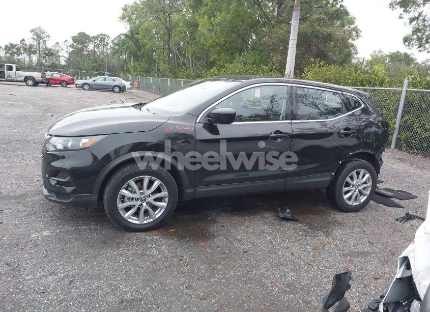 Photo 14 of 2022 Nissan Rogue SPORT S FWD XTRONIC CVT (VIN JN1BJ1AVXNW340334)