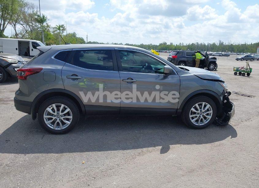 Photo 14 of 2021 Nissan Rogue SPORT S AWD XTRONIC CVT (VIN JN1BJ1AW0MW422743)