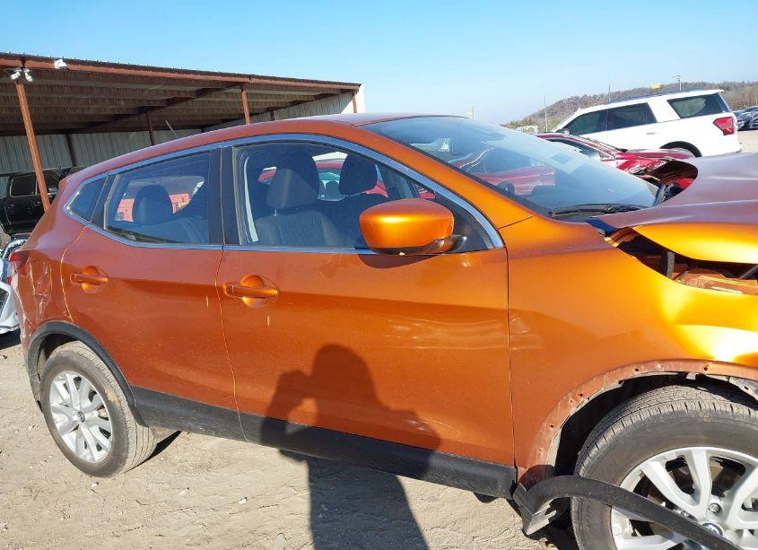 Photo 14 of 2022 Nissan Rogue SPORT S AWD XTRONIC CVT (VIN JN1BJ1AW1NW472715)