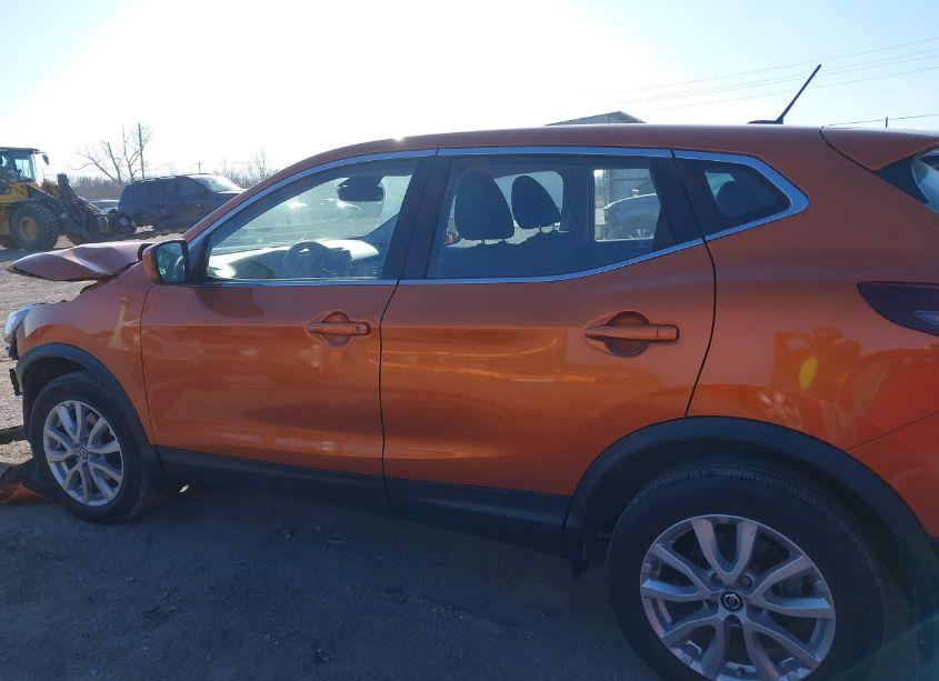 Photo 15 of 2022 Nissan Rogue SPORT S AWD XTRONIC CVT (VIN JN1BJ1AW1NW472715)